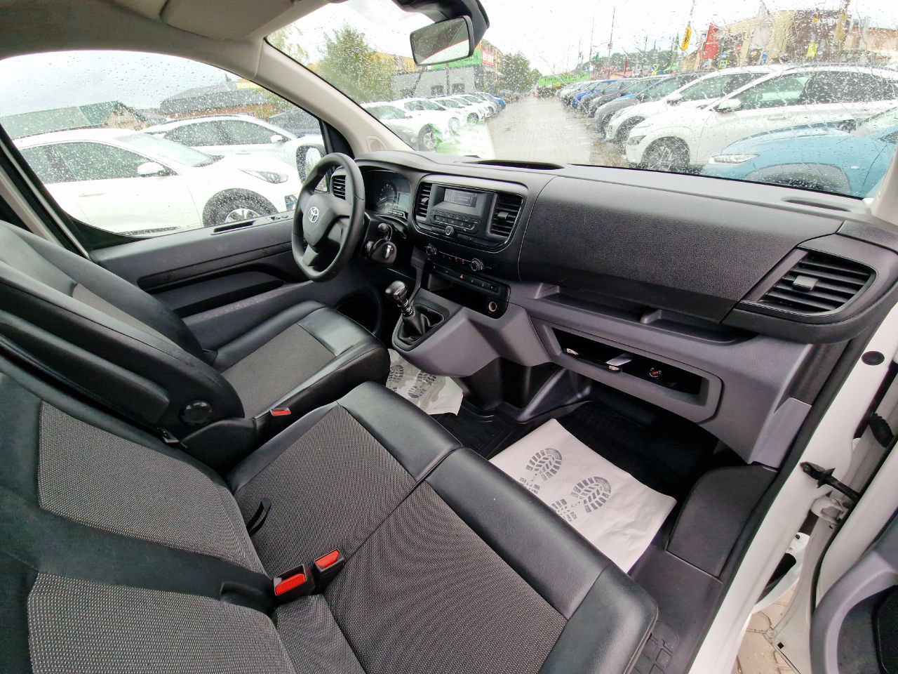 TOYOTA PROACE MEDIUM