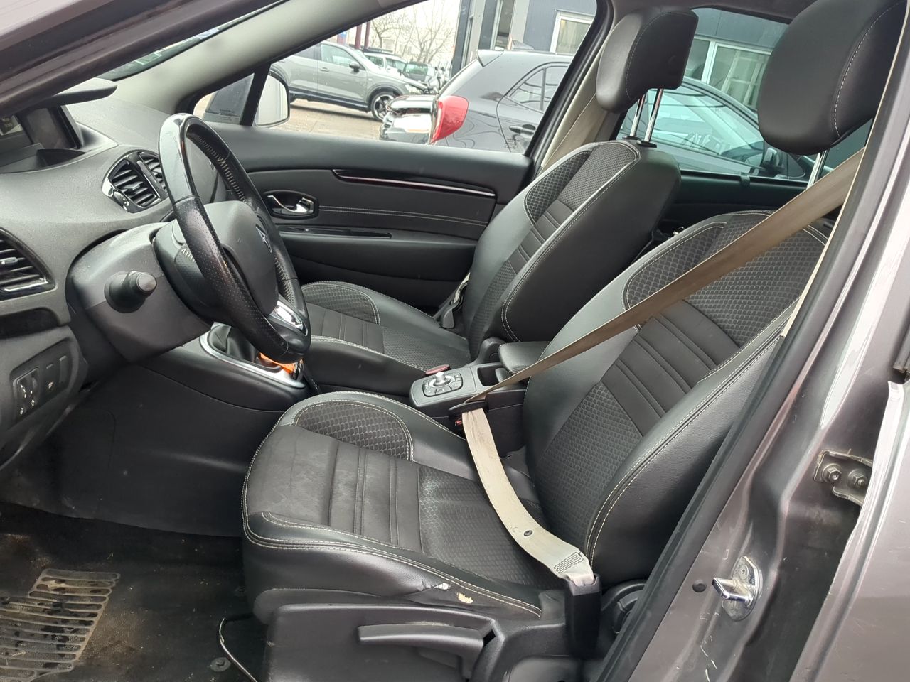 Renault Grand Scenic Bose