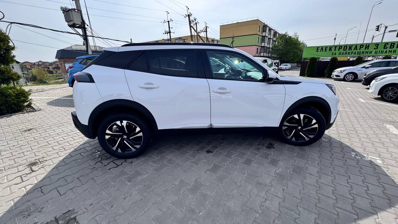 Peugeot 2008 ALLURE