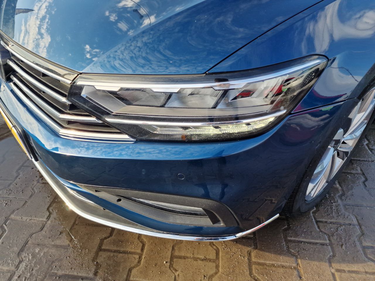 Volkswagen Passat LOUNGE