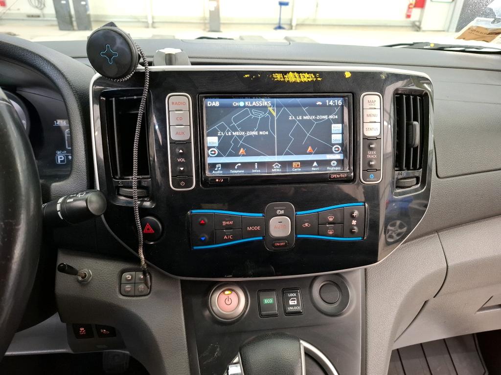 Nissan E-NV200