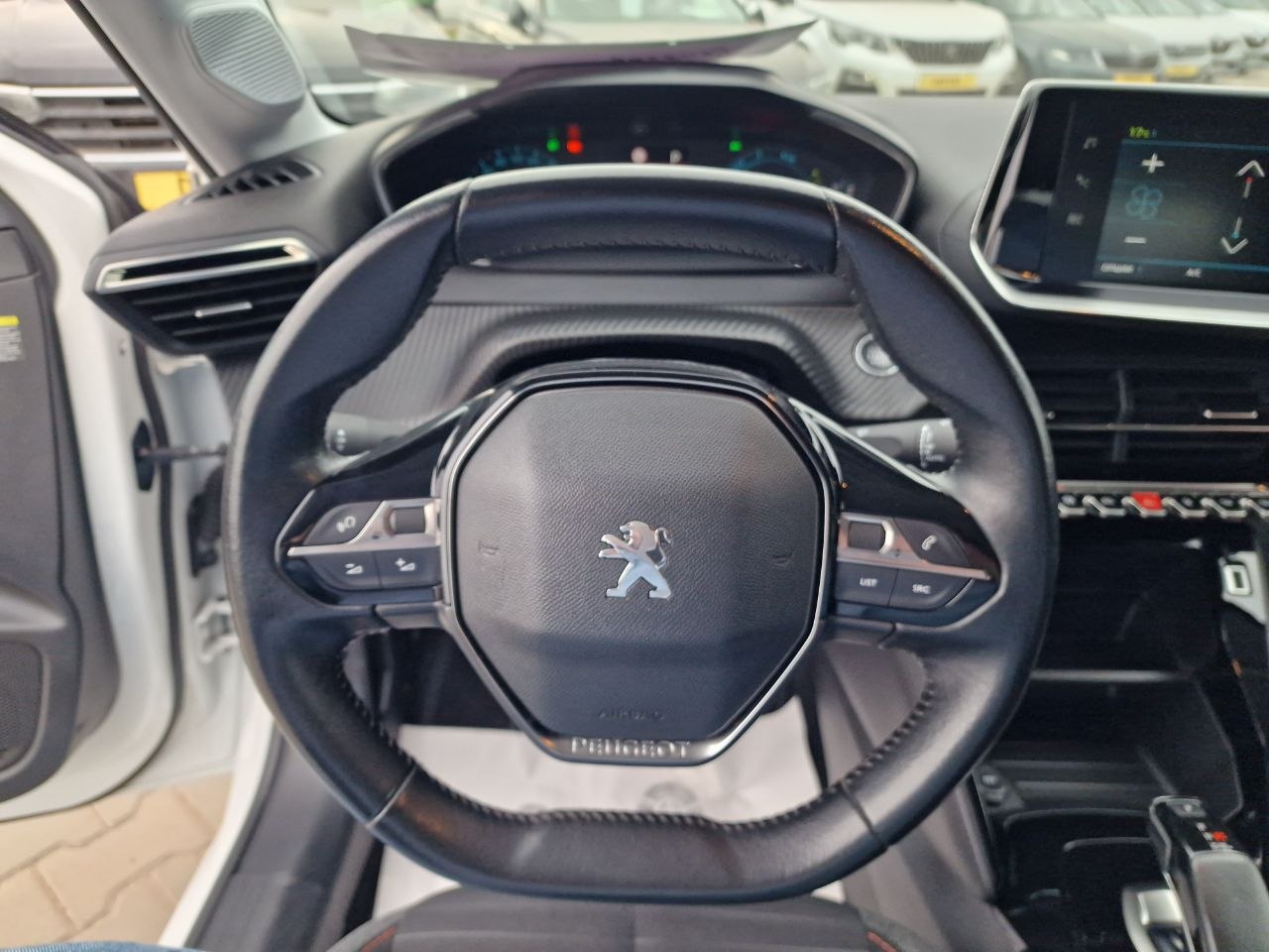 Peugeot 208 ELECTRIQUE