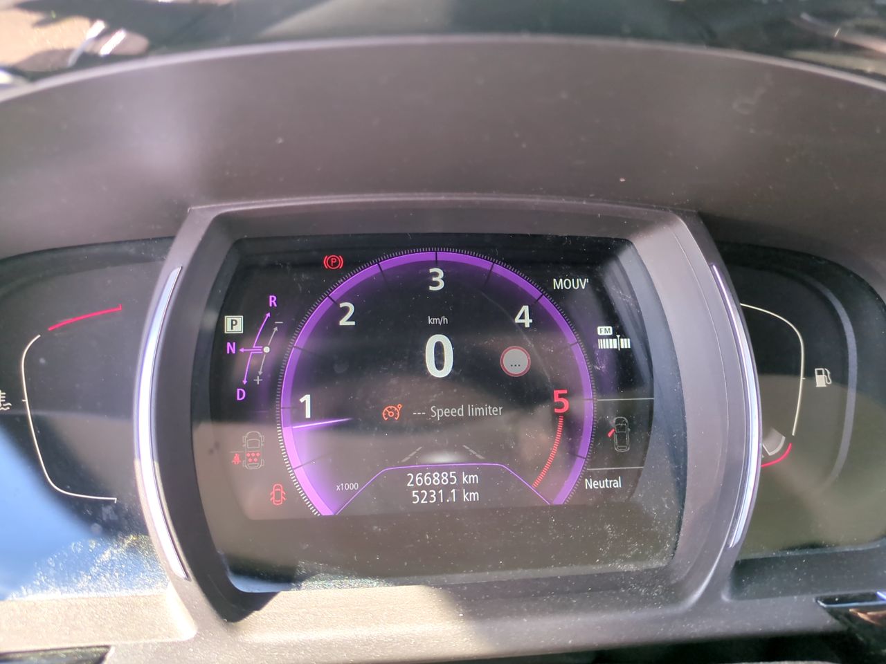 Renault Espace INITIALE PARIS