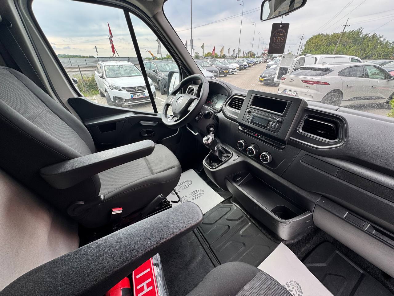 Renault Master FGN TRAC L2H2