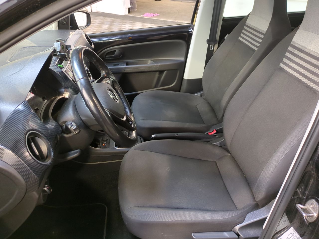 Volkswagen E-UP