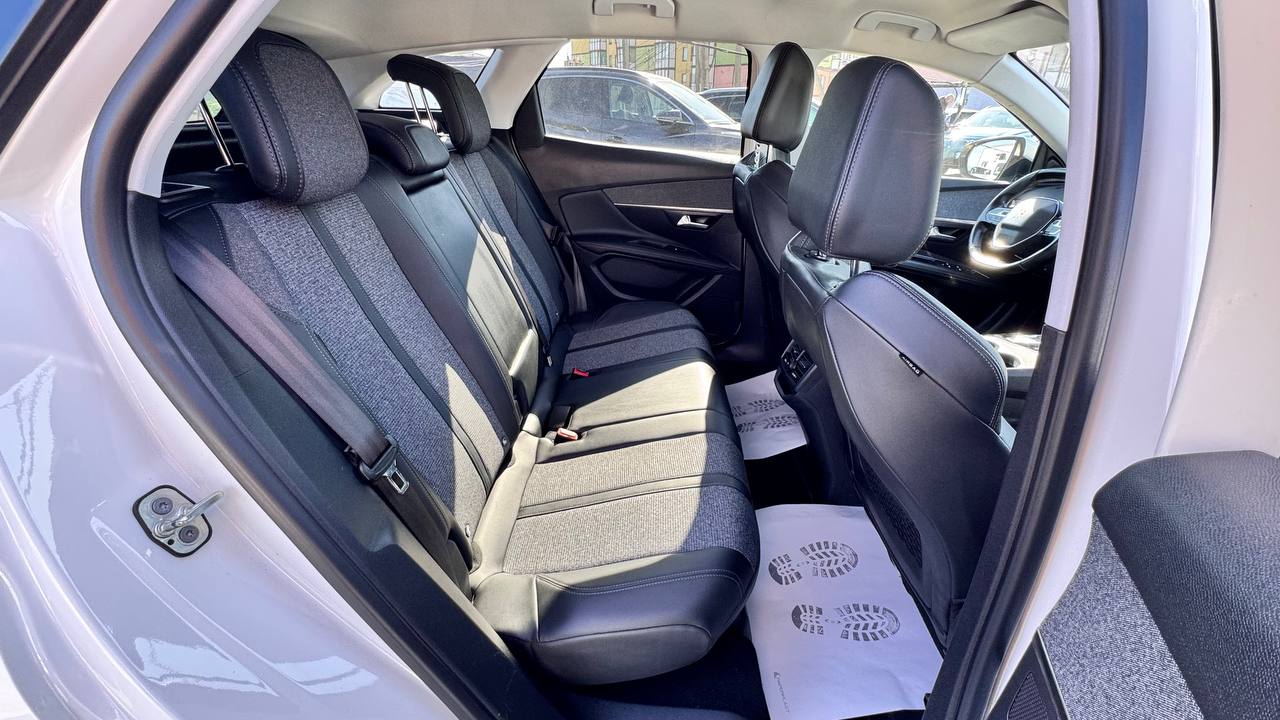 Peugeot 3008 ALLURE