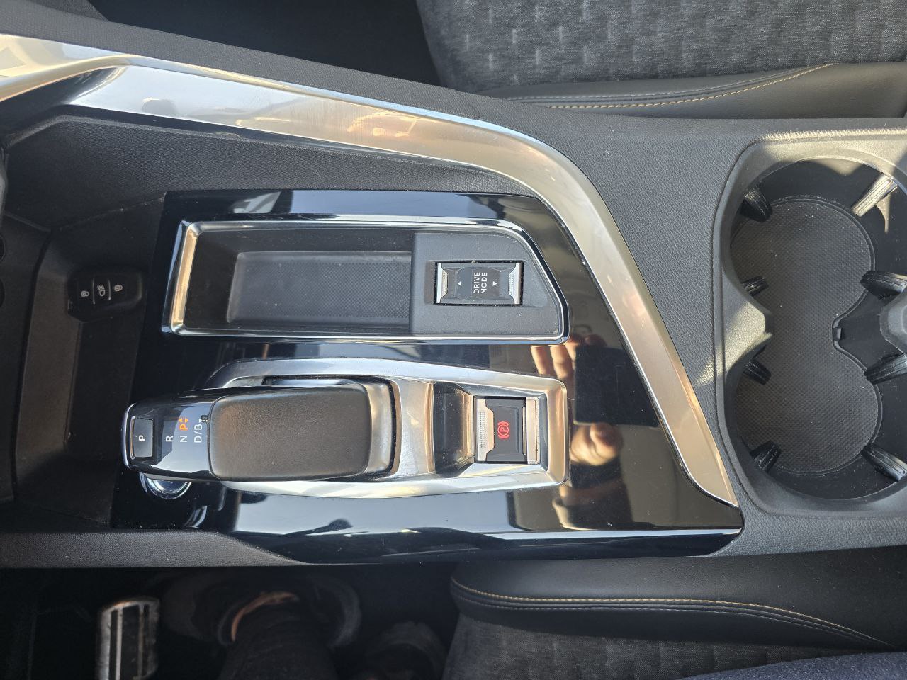 Peugeot 3008 Roadtrip HYBRID