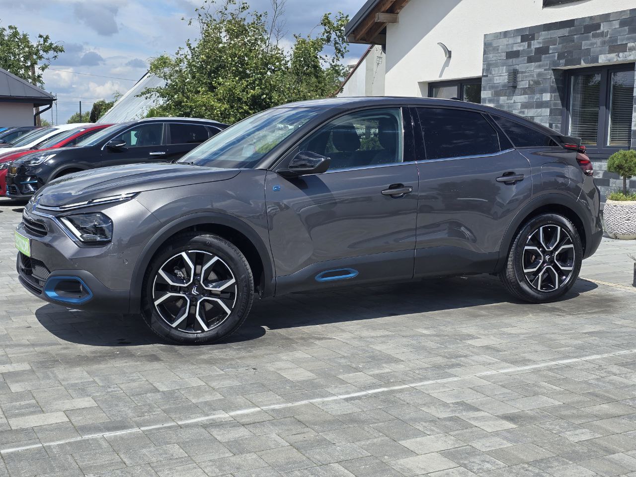 Citroen E-C4