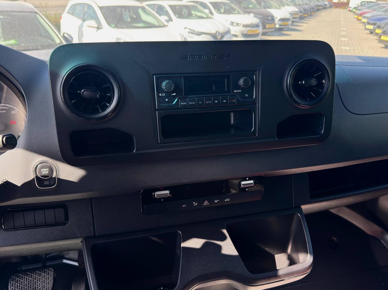 Mercedes-Benz E-Sprinter FWD