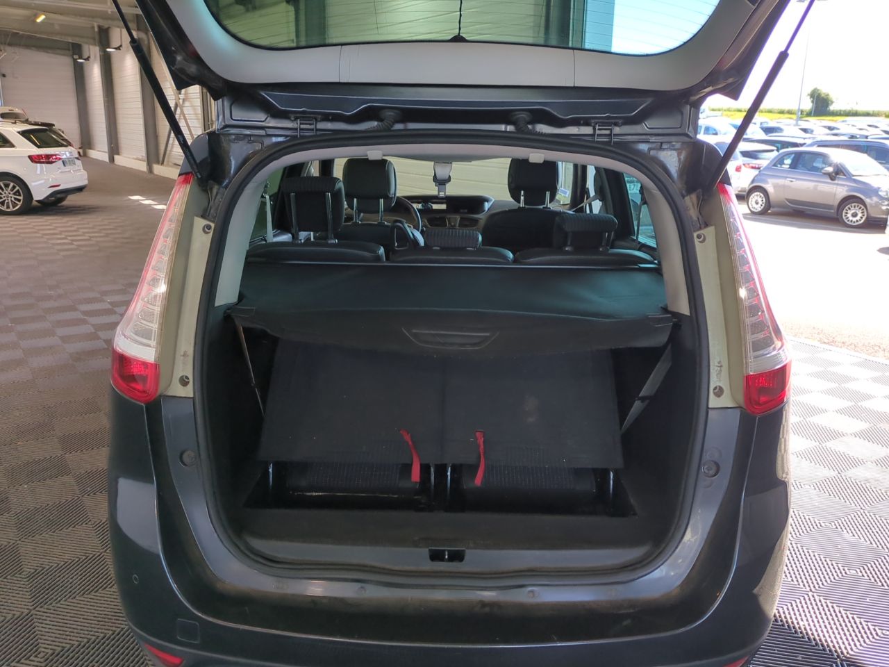Renault GRAND Scenic BOSE
