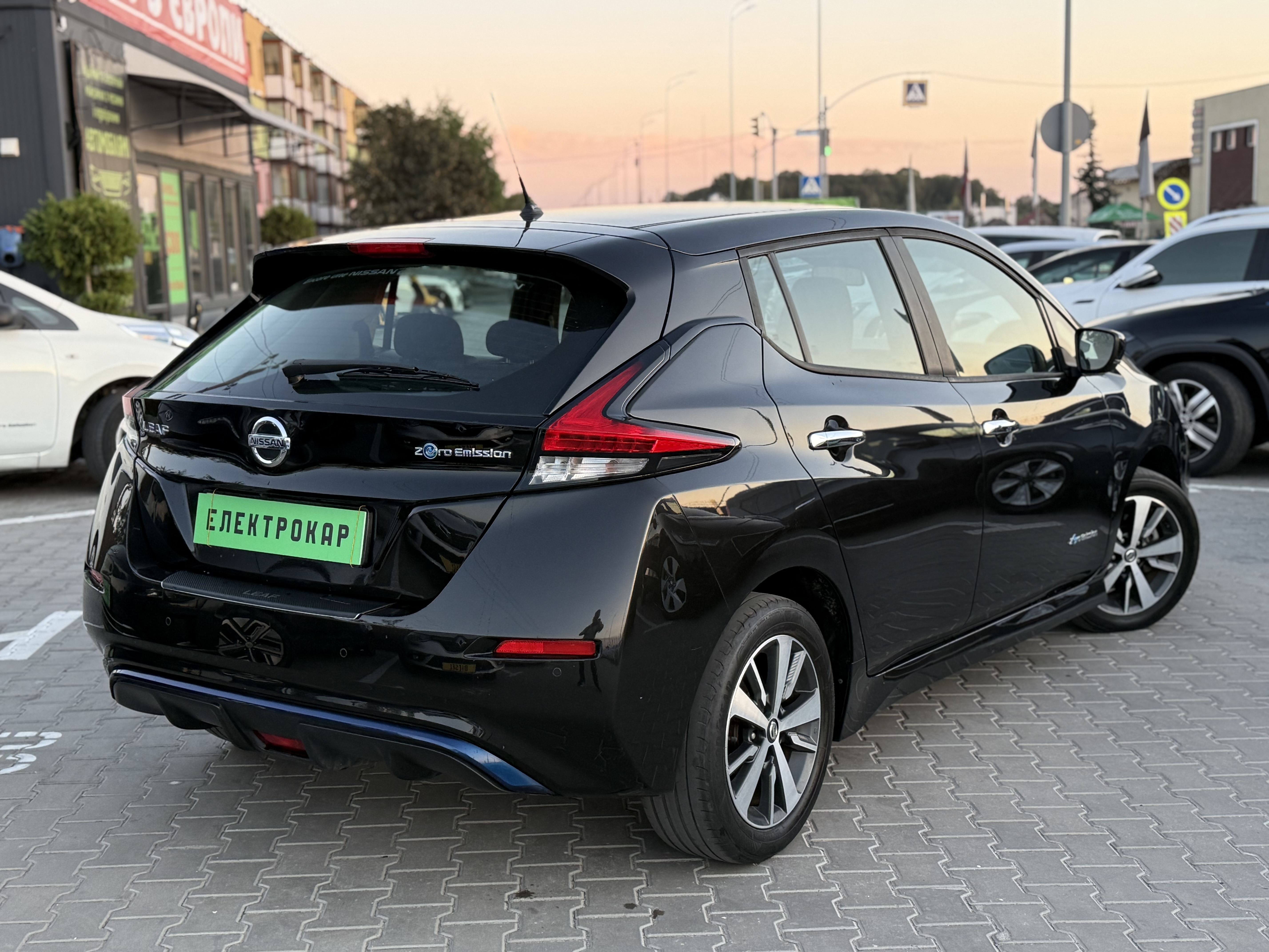 Nissan Leaf