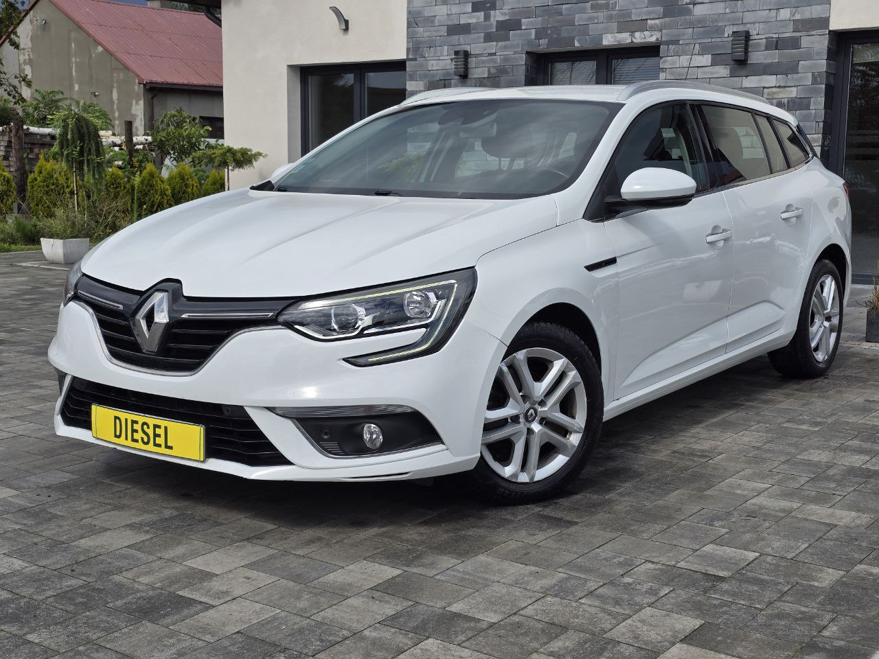 Renault MEGANE IV