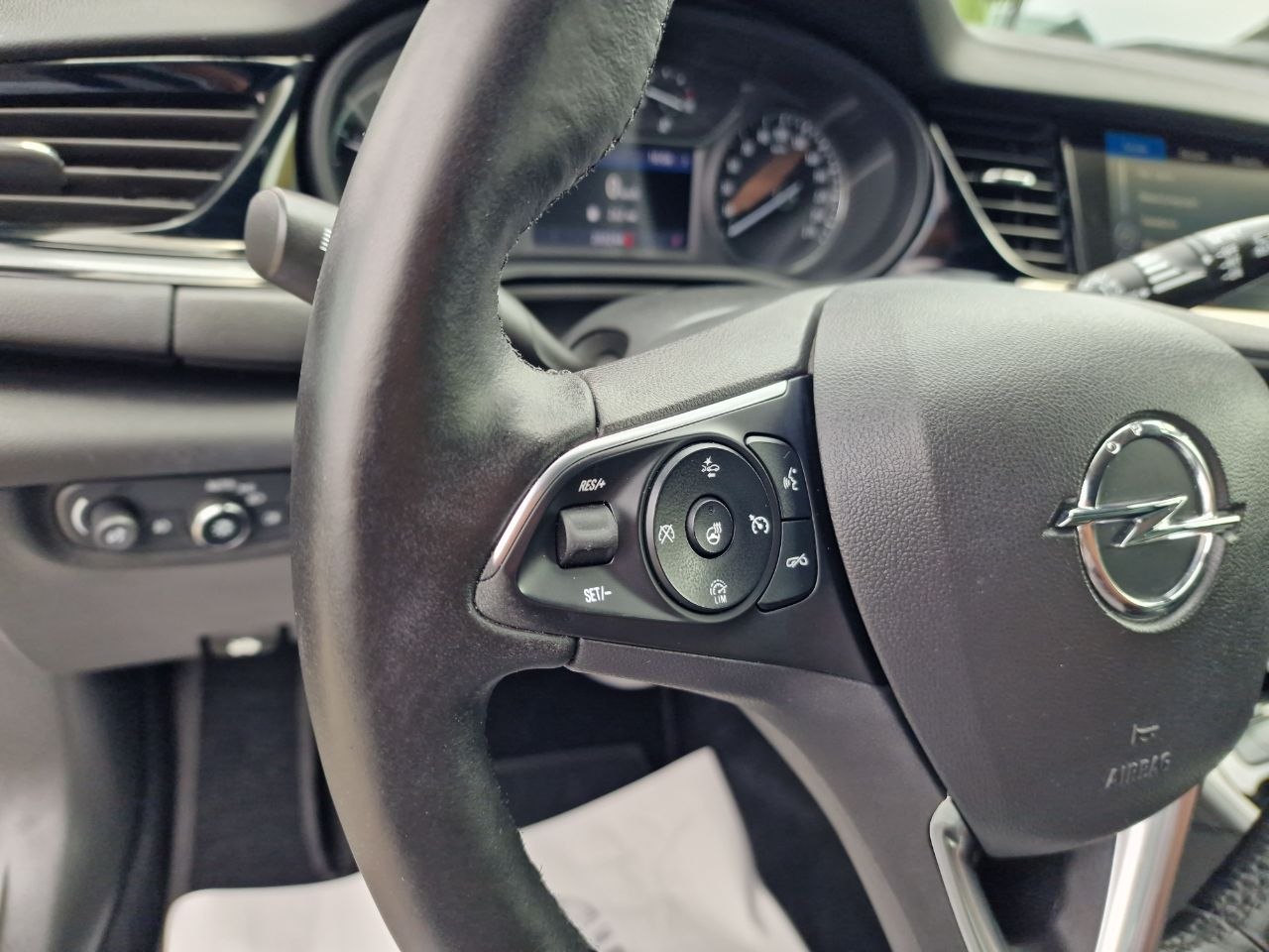 Opel Insignia Business Edition