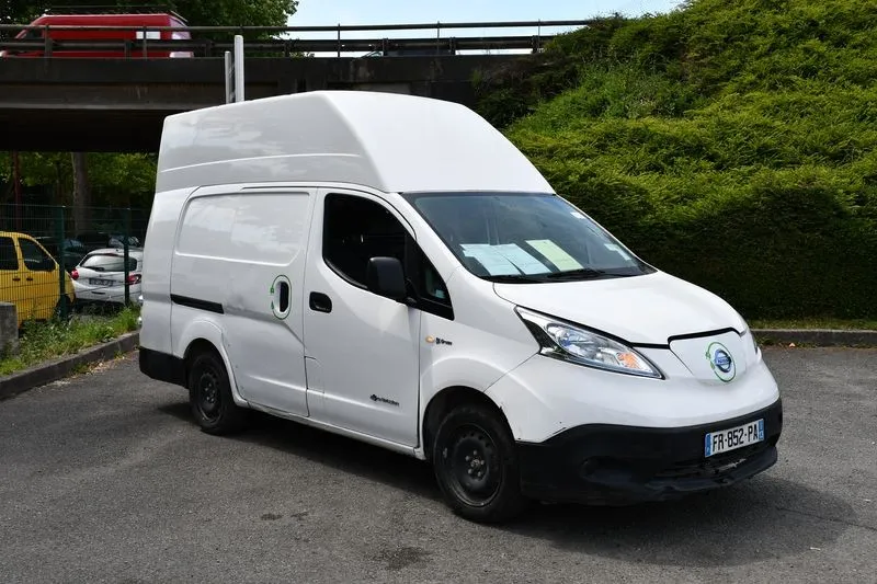 Nissan E-NV200