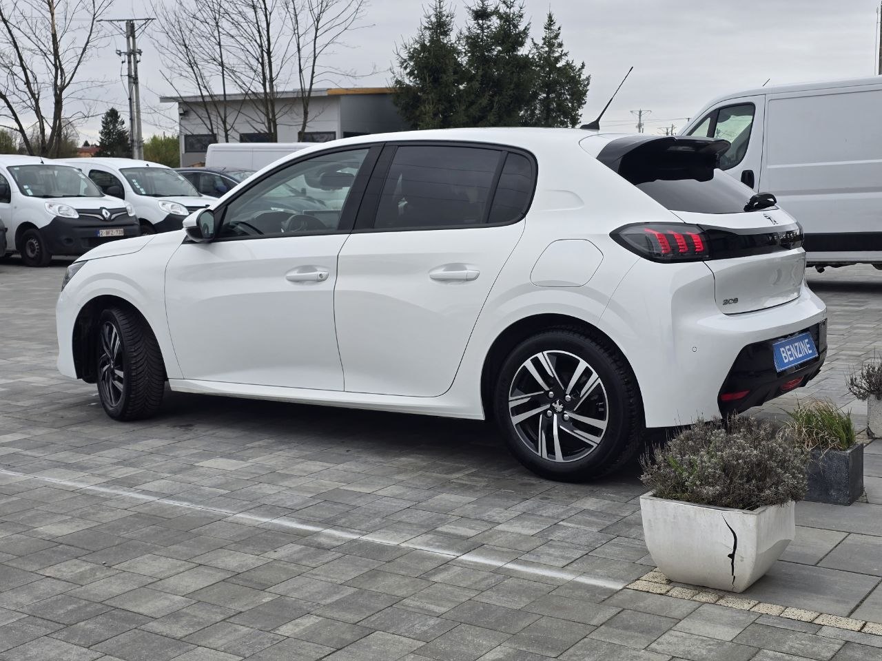 Peugeot 208 ALLURE