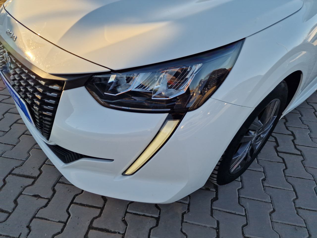 Peugeot 208 Allure Pack