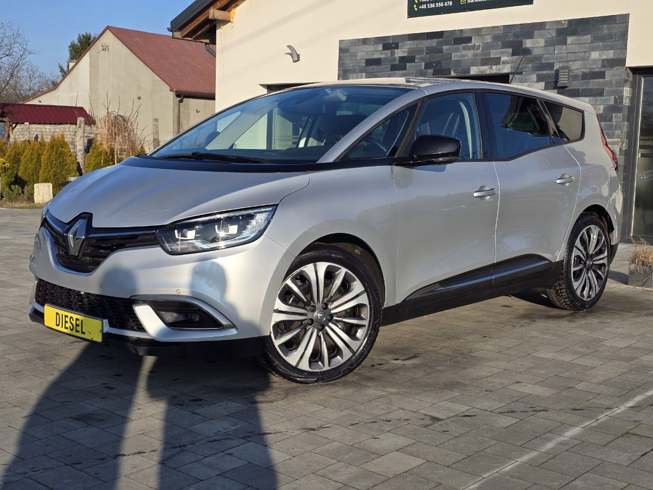 Renault GRAND Scenic Business+