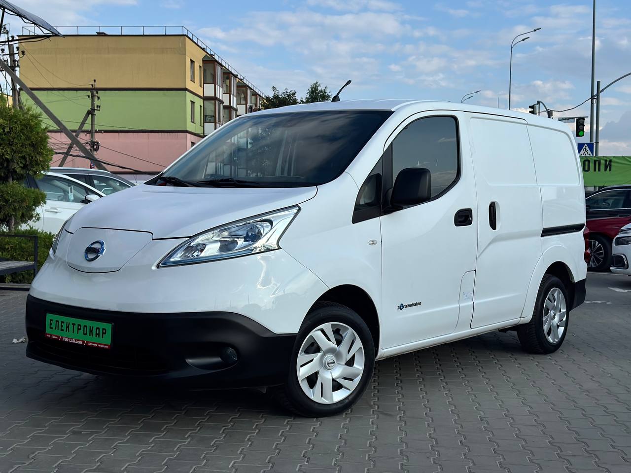 Nissan E-NV200