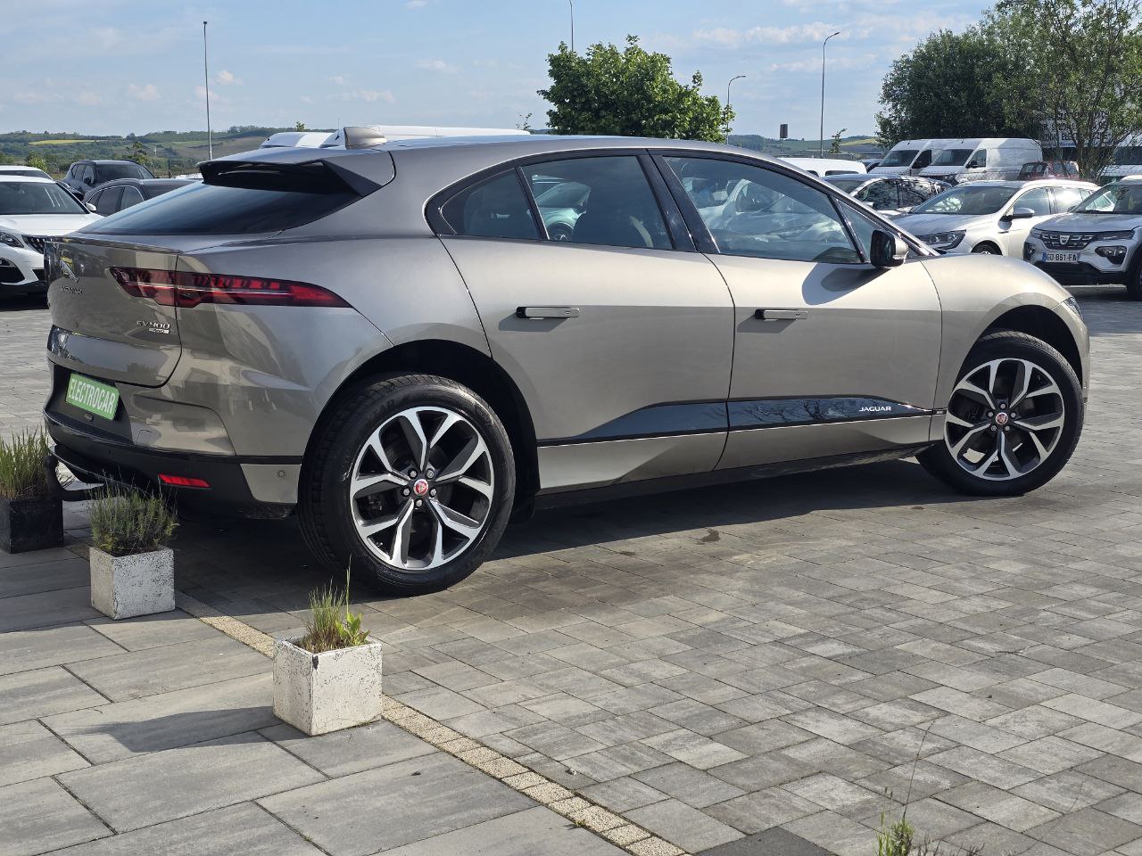 Jaguar I-pace