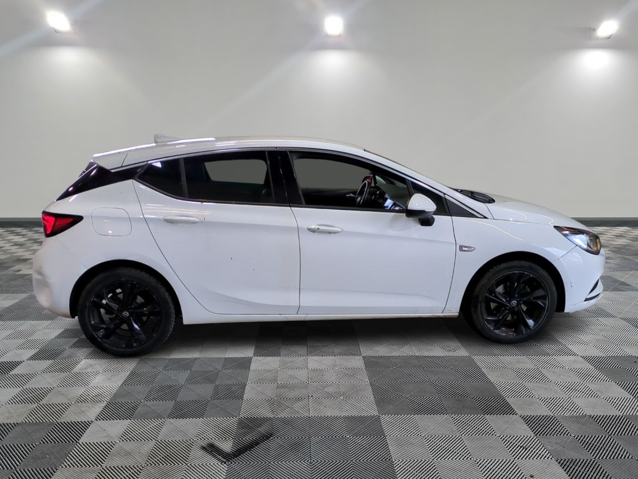Opel Astra ELITE