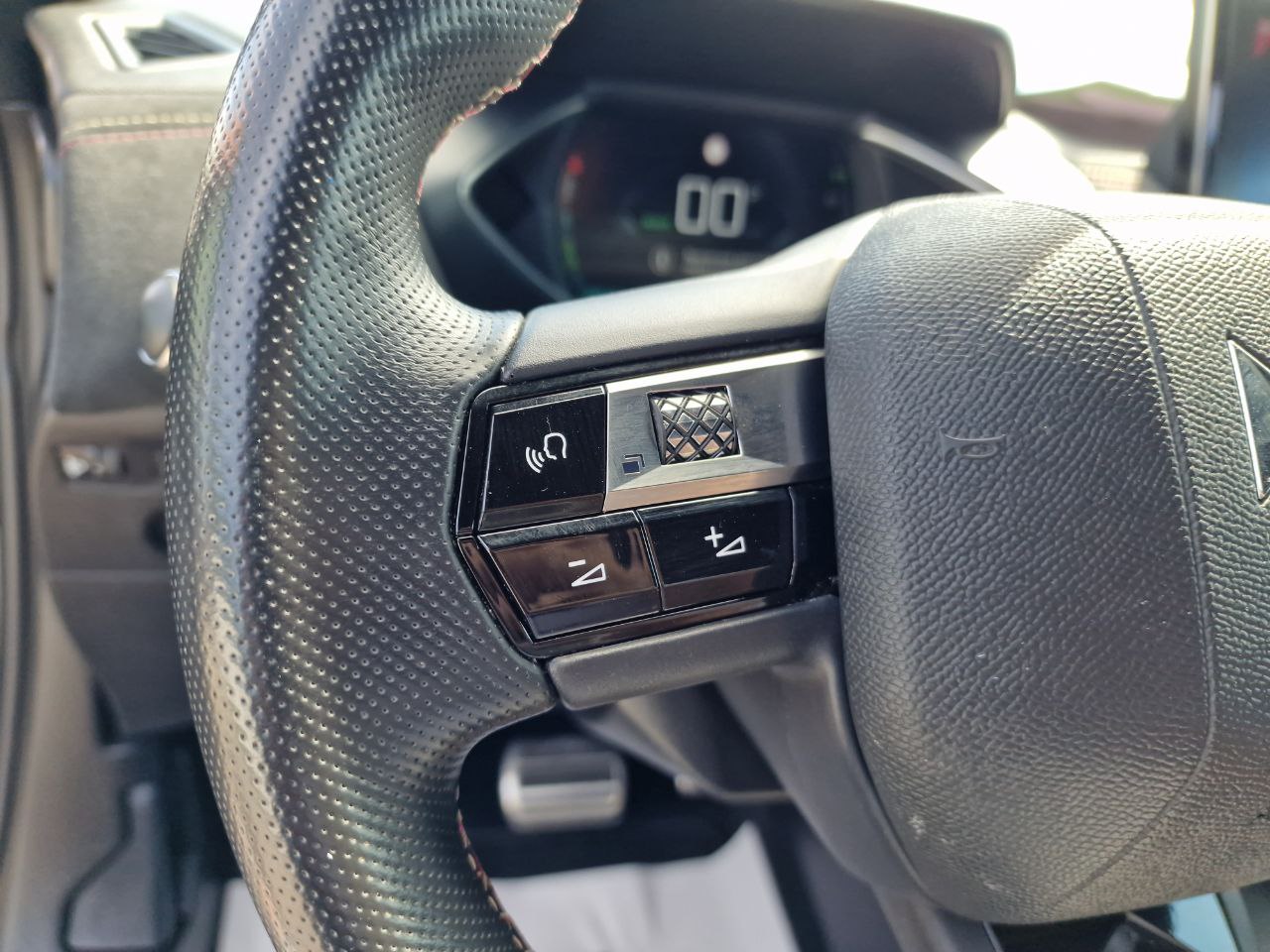 DS 3 Crossback E-Tense