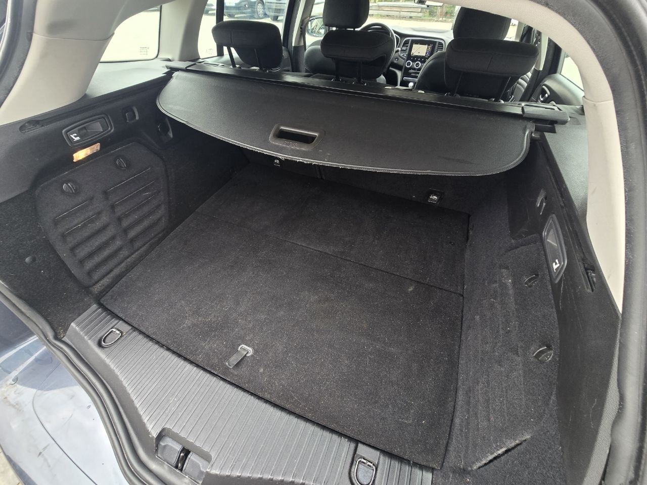 Renault Megane Business HYBRID