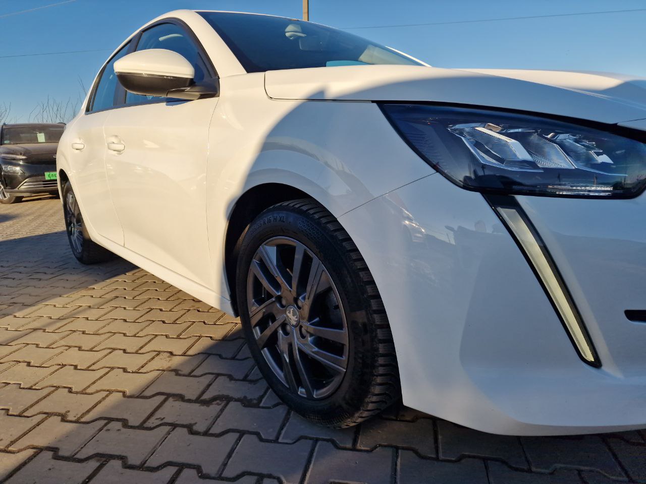 Peugeot 208 Allure Pack