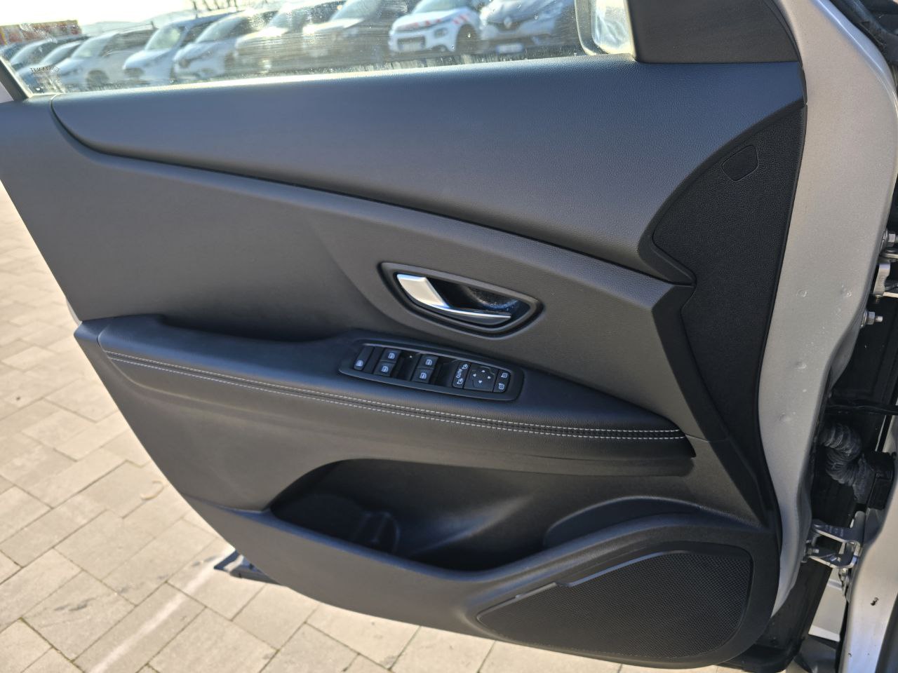 Renault GRAND Scenic Business+