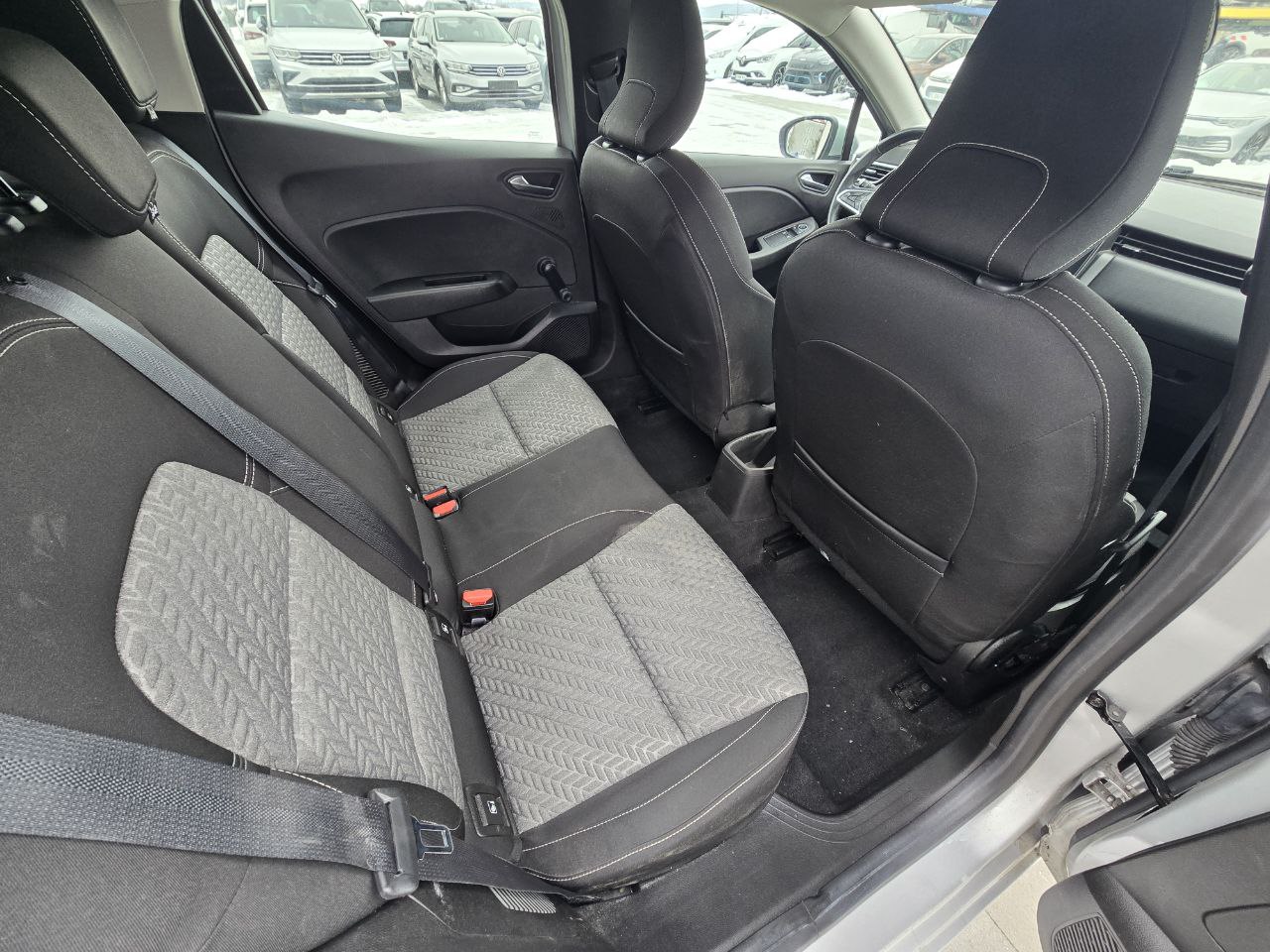 Renault Clio HYBRID Business