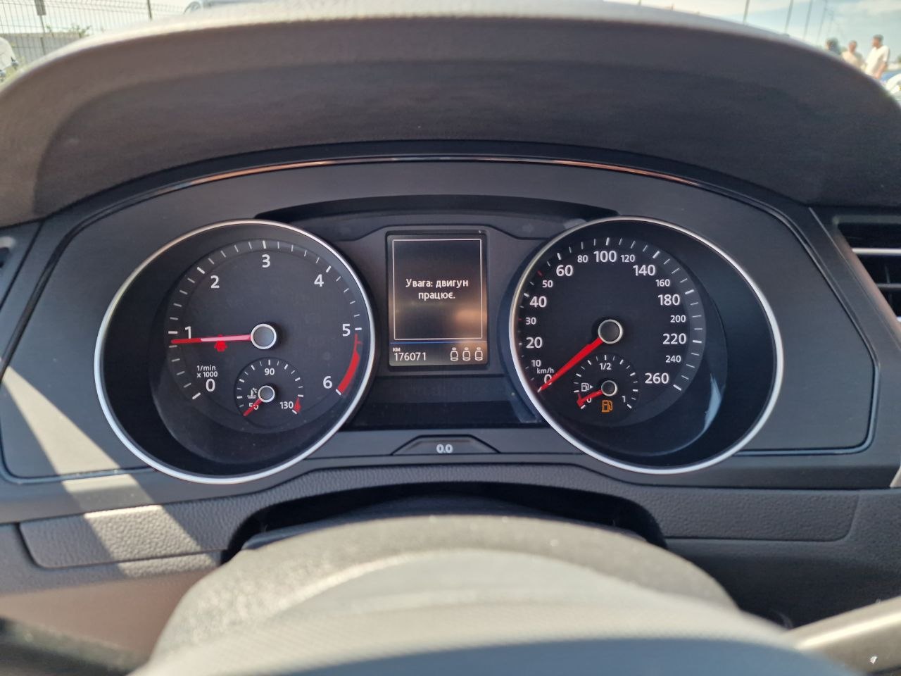Volkswagen Passat Business+