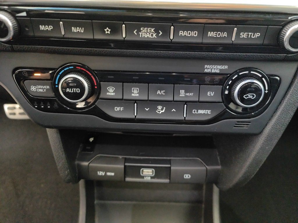 Kia E-NIRO