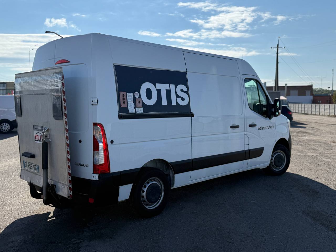 Renault Master FGN TRAC L2H2