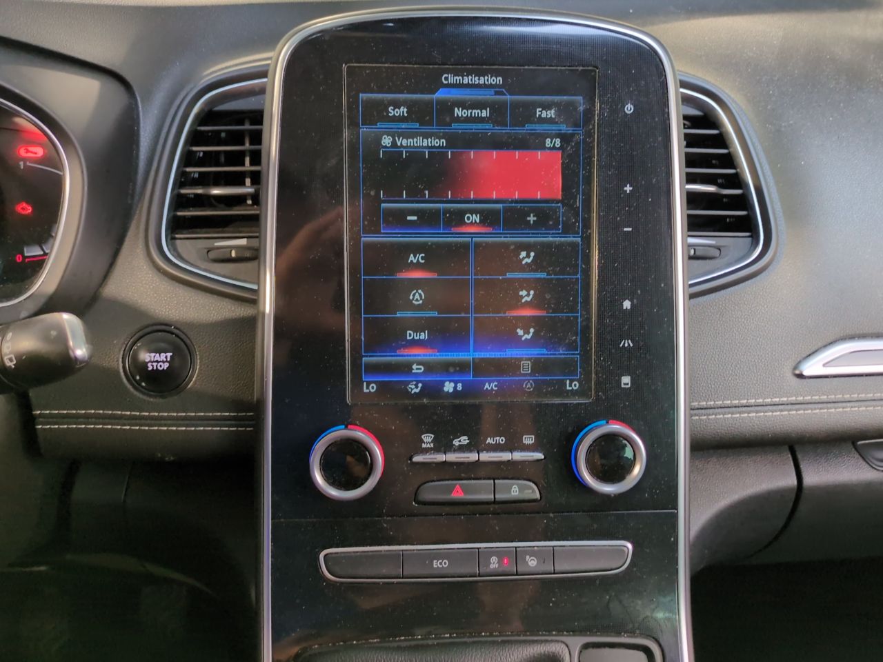 Renault Scenic Bose Edition