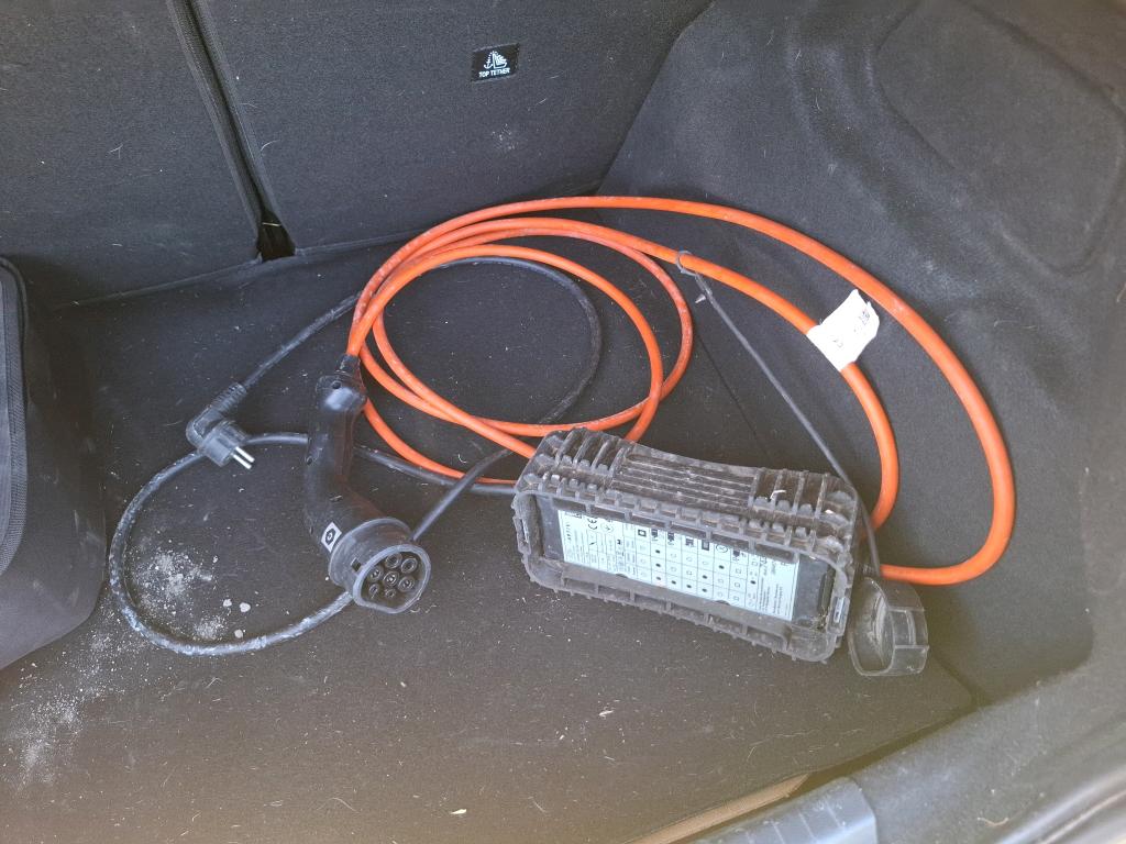 PEUGEOT 208 ELECTRIQUE