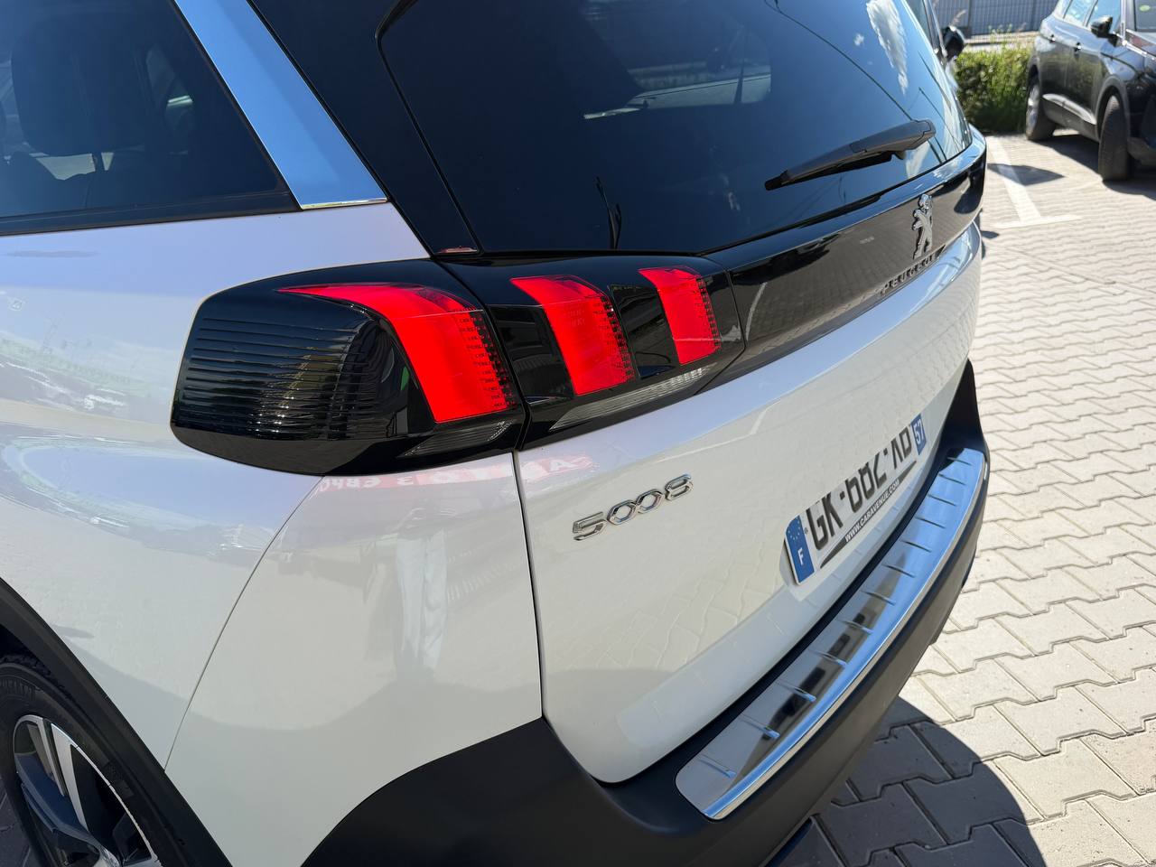 Peugeot 5008 ALLURE