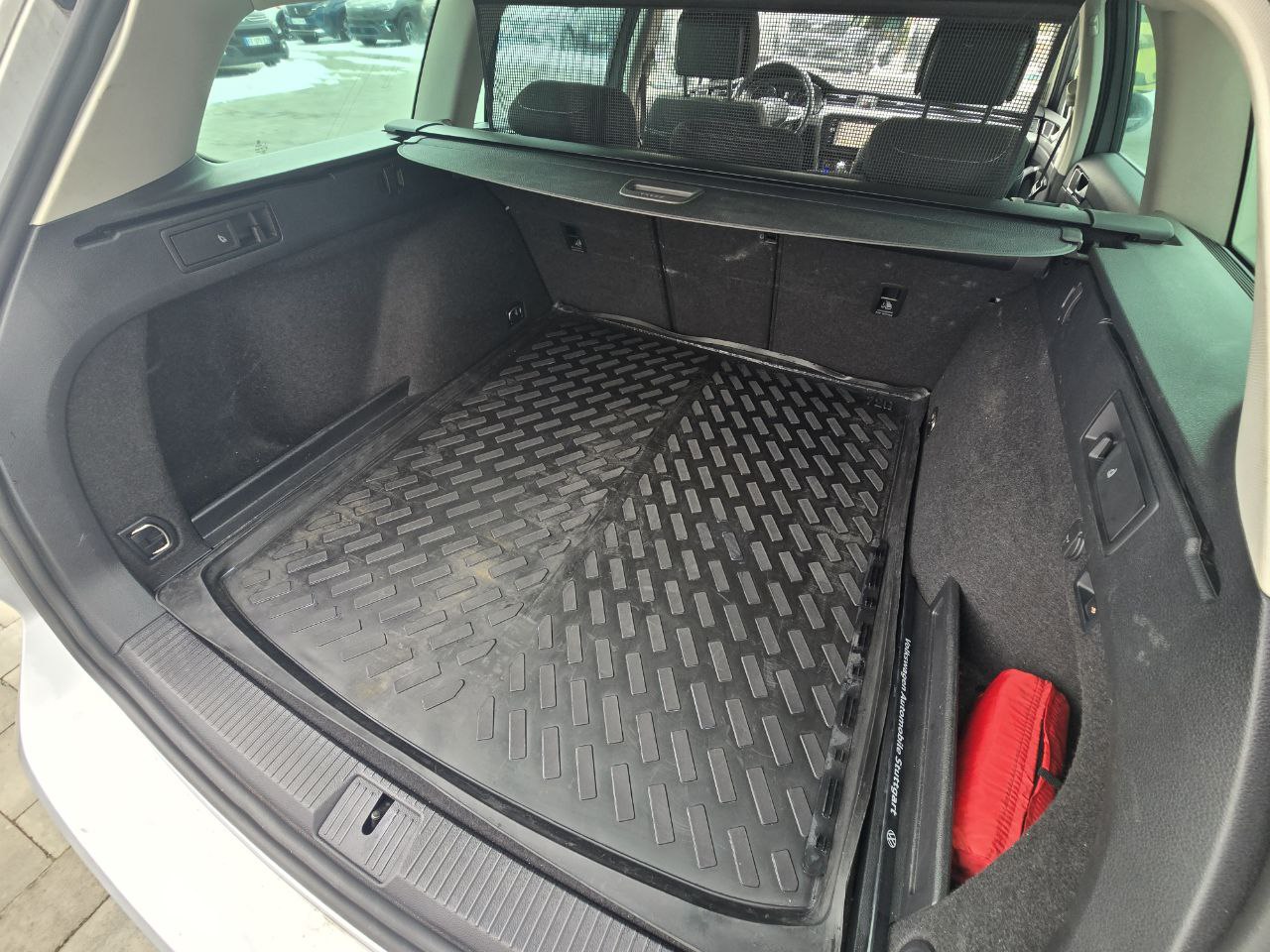 Volkswagen Passat Business+