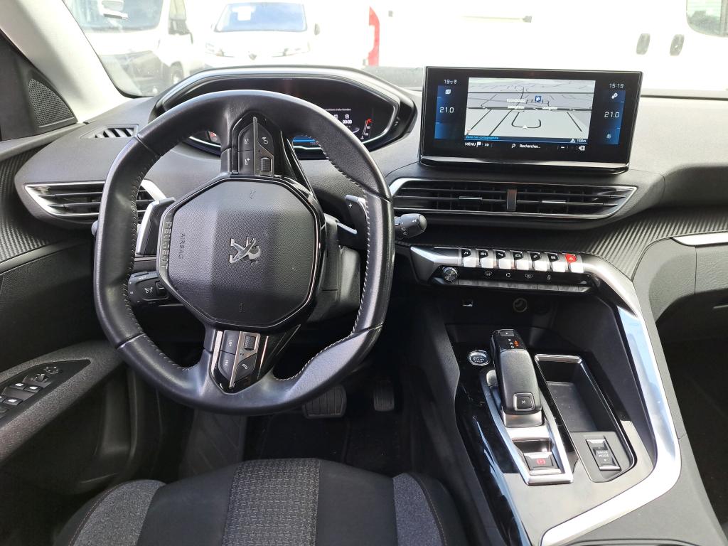 PEUGEOT 5008 Business