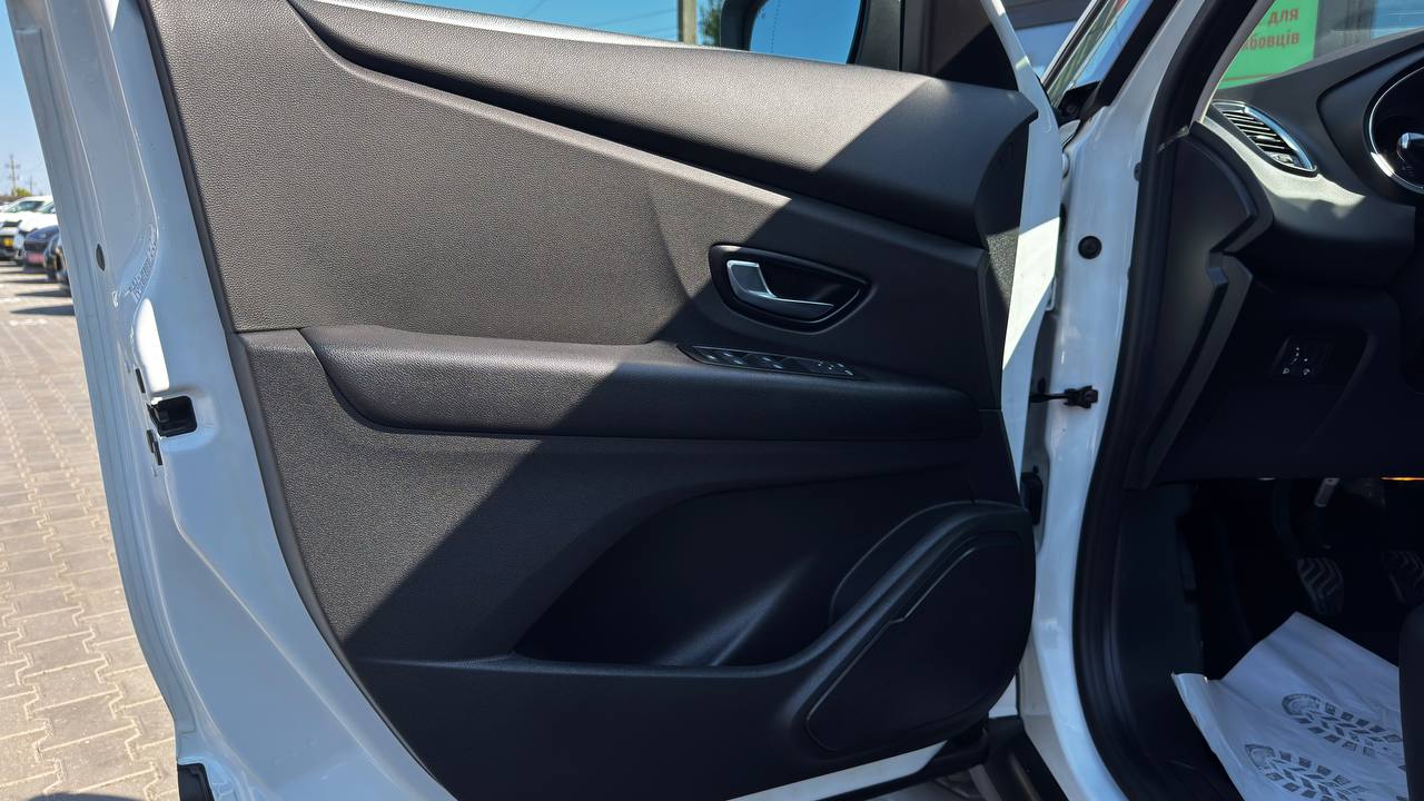Renault GRAND Scenic Life