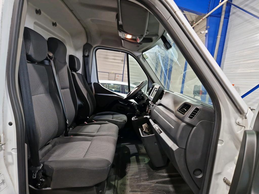 Renault Master FGN TRAC L2H2