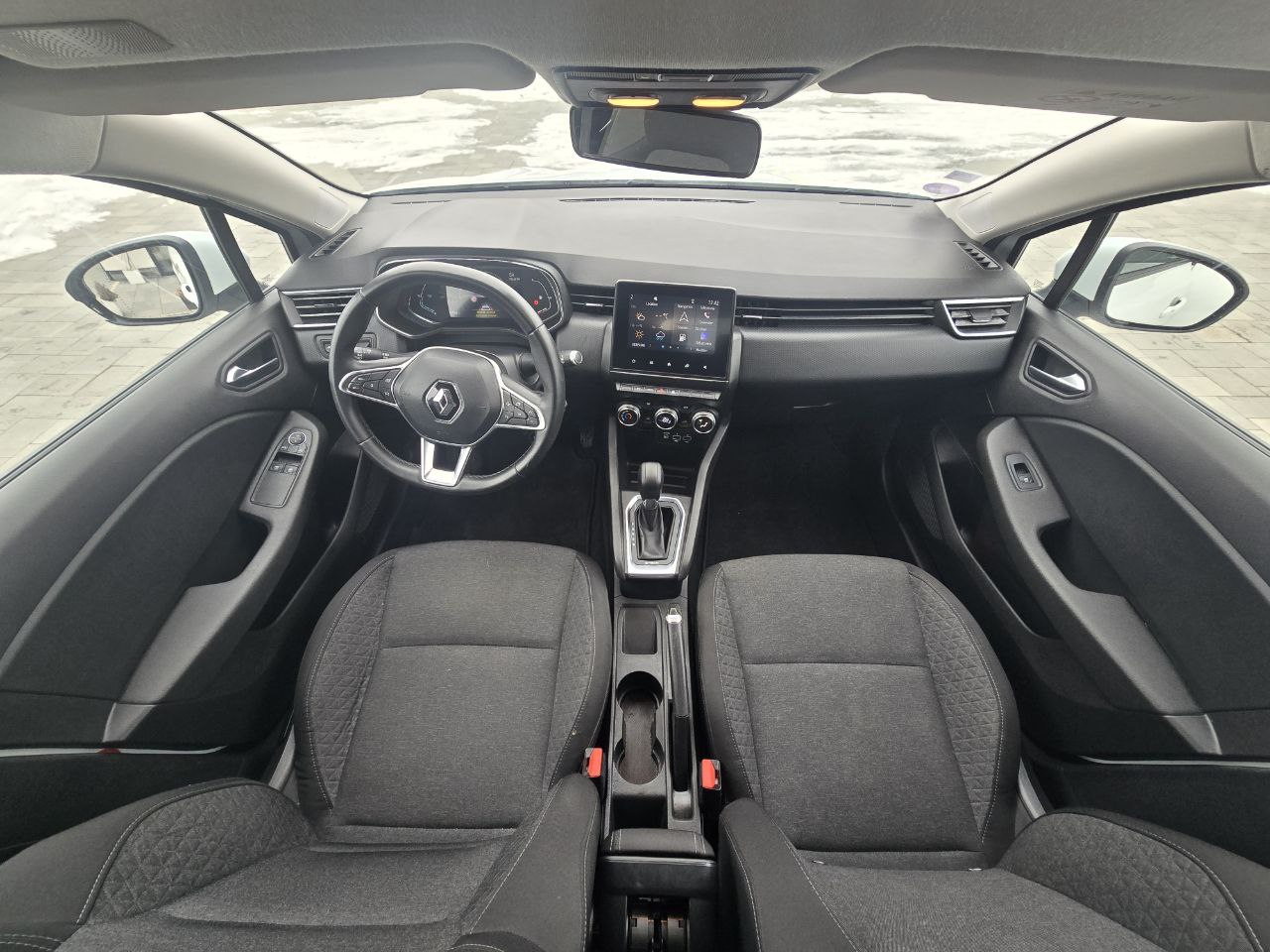 Renault Clio HYBRID Business