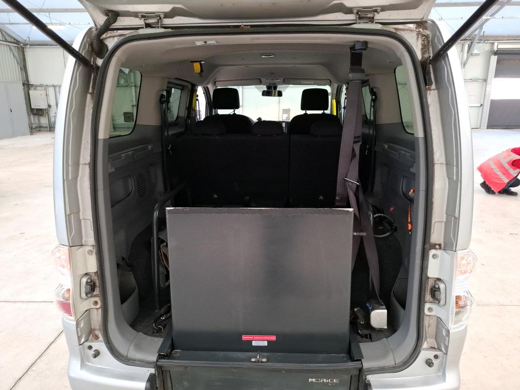 Nissan E-NV200