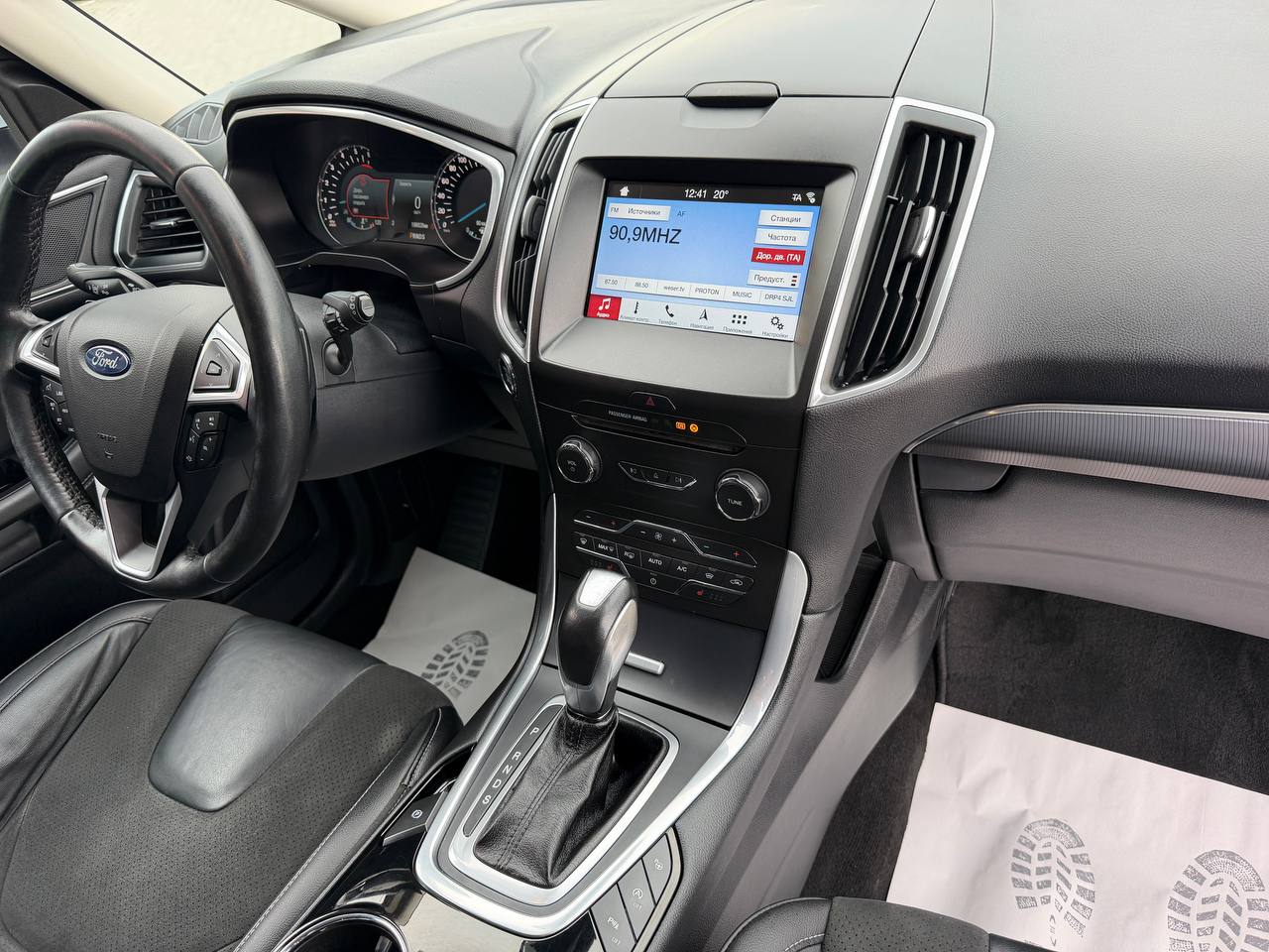Ford S-Max Titanium