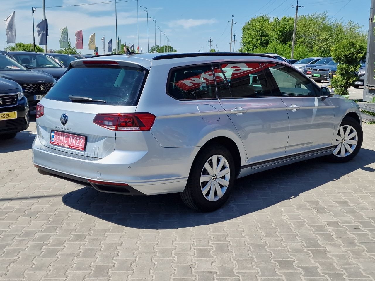 Volkswagen Passat Business+