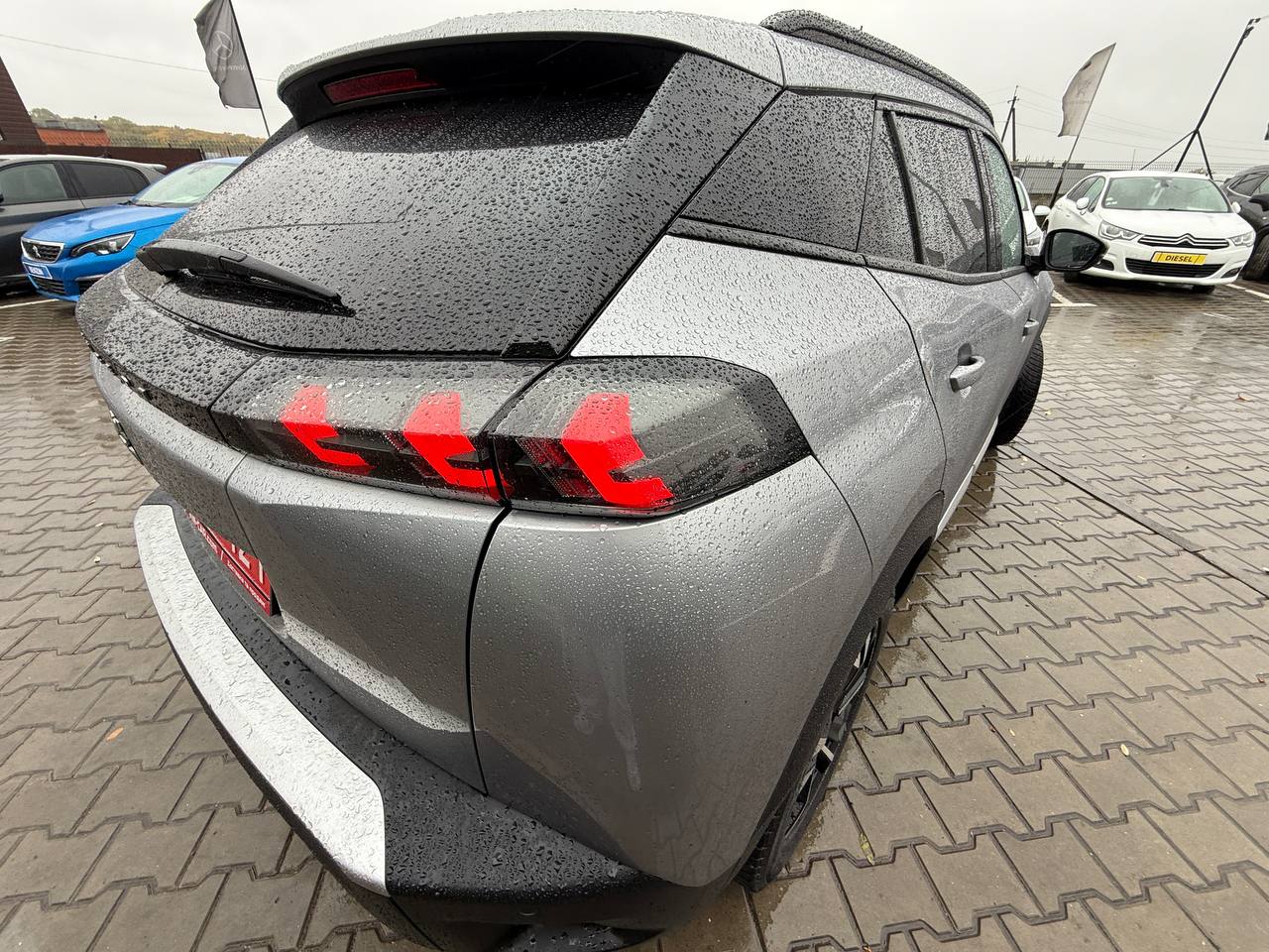 Peugeot 2008 ALLURE
