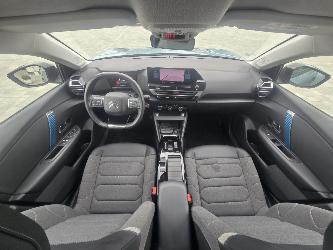 Citroen E-C4