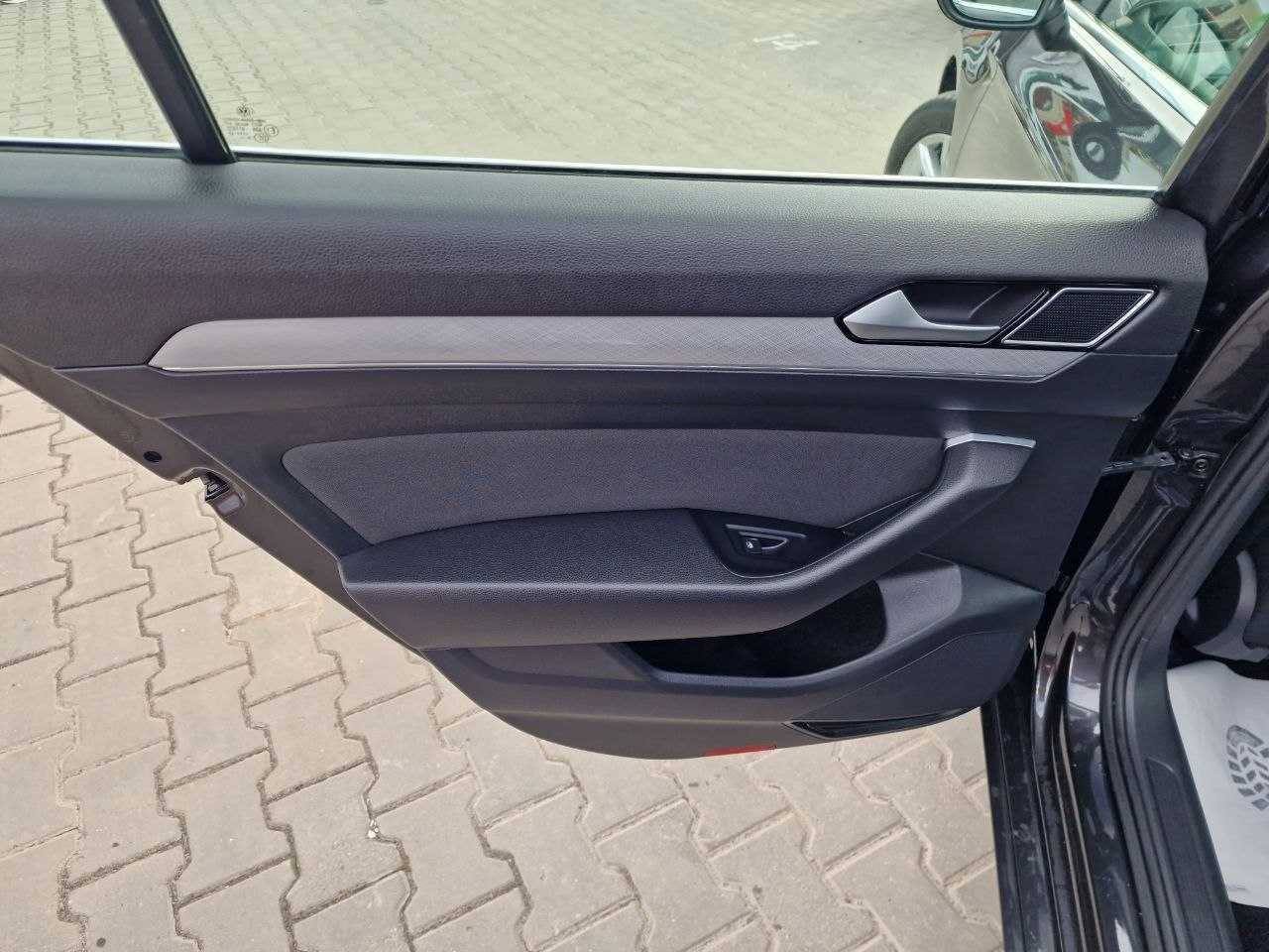 Volkswagen Passat Business