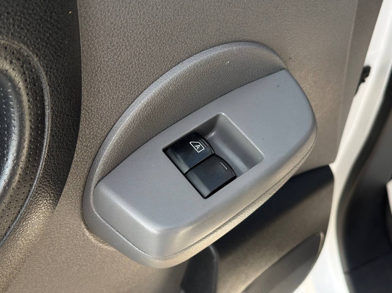 Nissan E-NV200