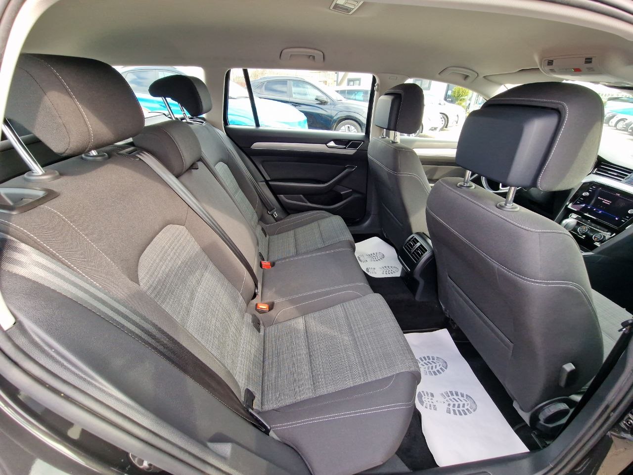 Volkswagen Passat Business