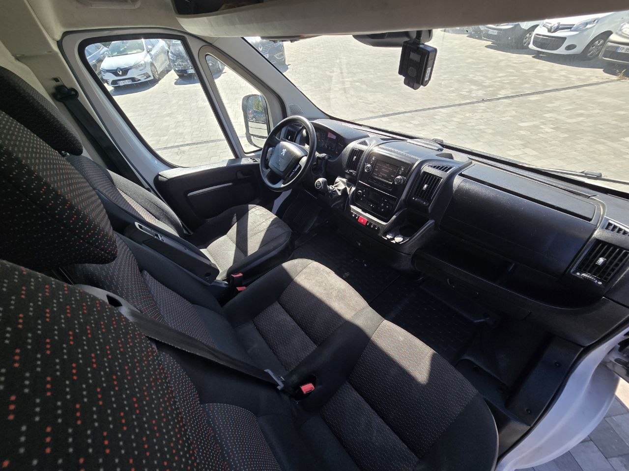Peugeot Boxer Tole L1H1 Asphalt