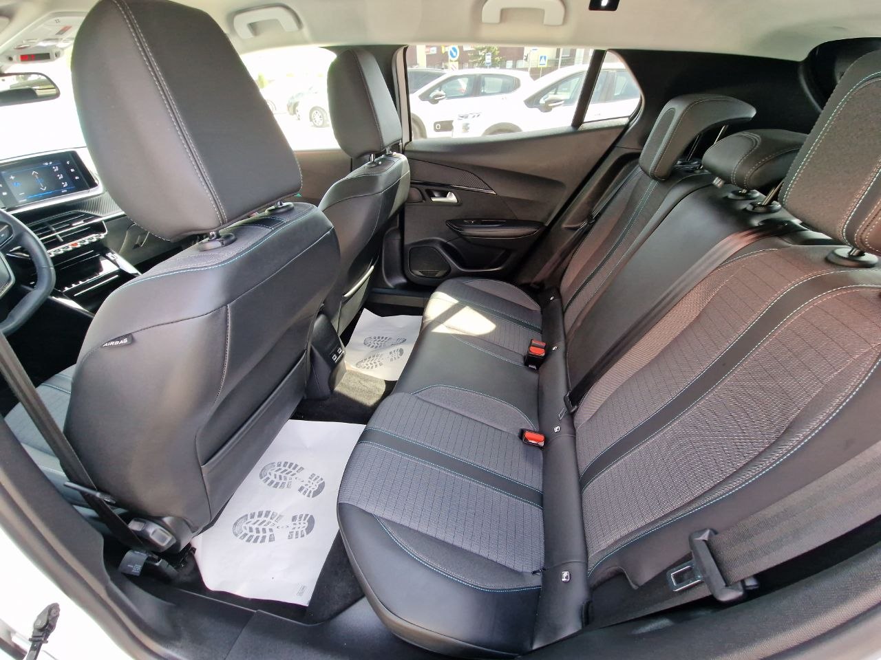 Peugeot 2008 ALLURE